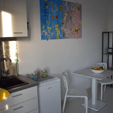 Bed & Breakfast Lume Art