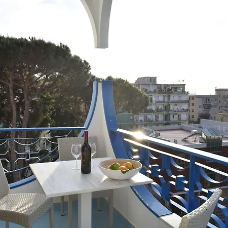 Bed & Breakfast Lume Art