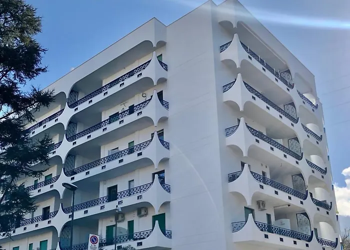 Alojamento de Acomodação e Pequeno-almoço Lume Art 4*